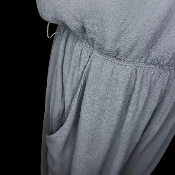 ARITZIA BABATON Maximillian Sleeveless  Jumpsuit - Medium - Picture 6 of 9